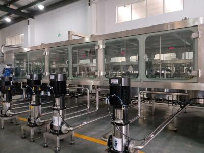 China Productielijn van het hoge snelheids de Automatische Drinkwater 5 Gallon voor Zuiver Water Te koop