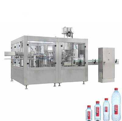 China Round Square PET Bottle Filling Machine , 3000-6000 BPH Beverage Filling Equipment for sale