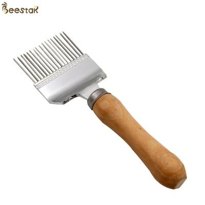 China Cultivate European Style Wooden Handle Uncorking Fork Hot Product Hive Tools Beekeeping Equipment Uncorking Fork for sale