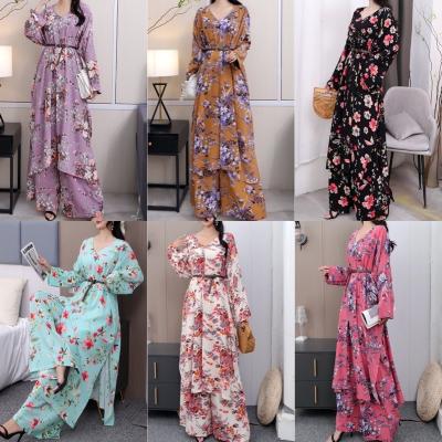 China Eid National Color Arab Women Muslim Abaya Print Dress Breathable Retro Women's Clothing Sweater Dress for sale