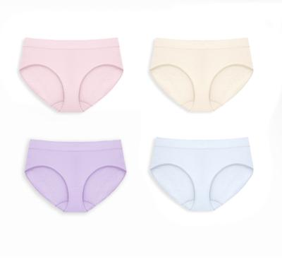 China Traceless Breathable Antibacterial Ladies Underwear Cotton Panties Low Waist Panties for sale