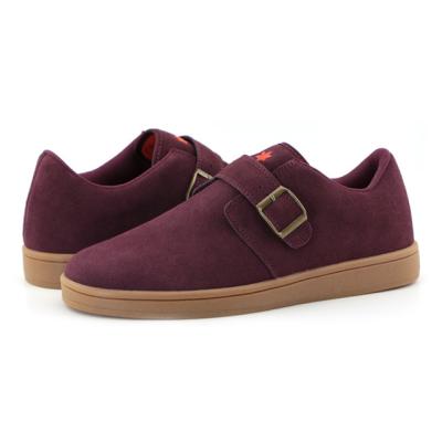 China Lightweight Suede Men's Cowhide Slip-On Sport Shoes for sale