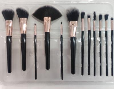 China Angular Blush 12 Pcs Professional Makeup Brush Set Black Cosmetics Make Up Tools Contour Foundation Eyeshadow Brush Kit Supplier for sale