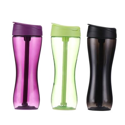 China 500ML BPA Free Sport Viable Wholesale GYM Plastic Shaker Bottle Cups With Mixing Custom Logo Plastic Strainer for sale