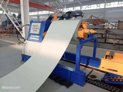 Cina Bobina d'acciaio resistente di PPGI Decoiler che fende linea macchine in vendita