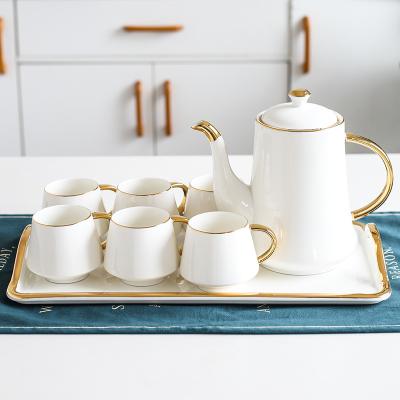 China Nordic High Quality Viable Luxury Gold Rim Porcelain White Coffee Cup Tea Cup And Saucer Set With Ceramic Tray for sale