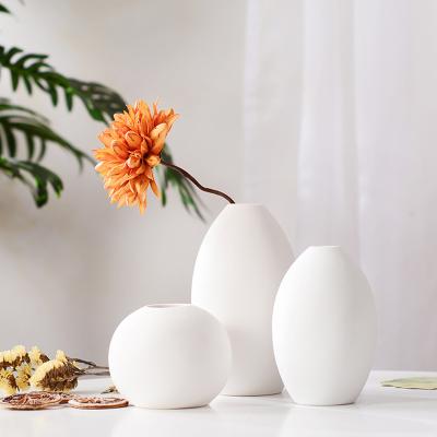 China Art Decor Wholesale European Style Simple Ceramic Vase Dry Flower Vase For Home Decor Rich Bamboo Hydroponic Ornaments for sale