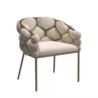 China Cooling Nordic Gold Velvet Stainless Steel Beige Tufted Leg Minimalist Dining Chair Make Up Chair for sale