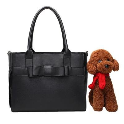 China Women's Cat Handbag Cute Pet Carrier Outdoor Travel Handbag Luxury Stocked for sale