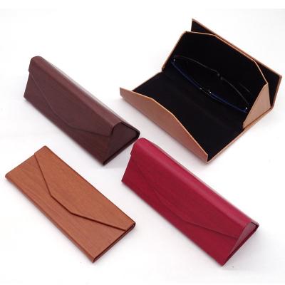 China Factory New Arrival Low MOQ Low MOQ Folding Cork Luxury Sunglasses Case OEM Myopia PU Leather Cheap Luxury Triangle Eyewear for sale