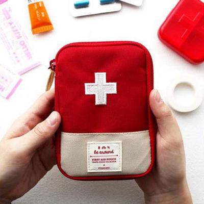 China Newest Polyester Empty First Aid Kit Bags Bag Emergency Survival Set Best Quality for sale