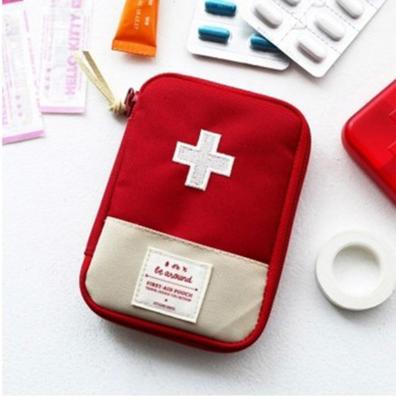 China Outdoor Medical Pill Box Drug Medicine Bag Emergency Fashion First Aid Car Survival Kit Emerge Case Small 600D Oxford Home Pocket for sale