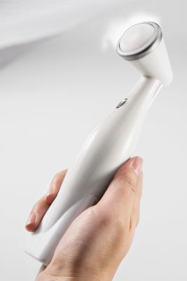 China OZ200 Soothes Burn Portable Skin Rejuvenation Device Facial Ultrasound Device for sale