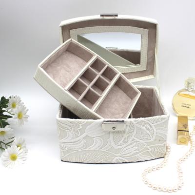 China ENGLAND STYLE Portable Girl's Elegant Leather Jewelry Box with Mirror PU Leather Makeup Box Handmade Leather Cosmetic Box for sale