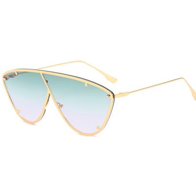 China Oversized sunglasses 2020 export logo sunglasses KD58127 China summer private design ladies Italy sunglasses for sale