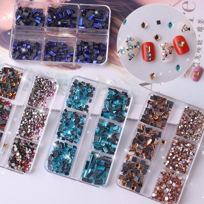 China 6 grids nail art jewelry nails rhinestone packaging factory price wholesale 3D nail decoration jewelry for sale