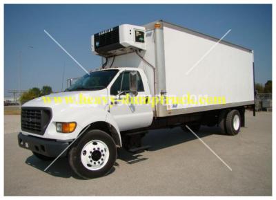 China Howo Freezer Box Truck 24v 2 tons 4X2 with electrically hydraulic control for sale