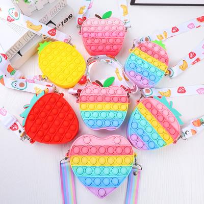 China Fashionable Shoulder Bags Wiggle Toys Lovely Cute Mini Wiggle Bag Colorful Bubble Purse School Supplies Favor For Girls Women for sale