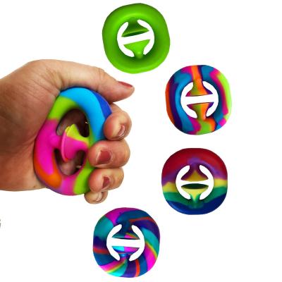 China Non-Toxic Occupy Top Sensory Cords Squeeze Silicone Baby Teething Teether Toys Trigger Sound Pops Good Occupy Toys for sale