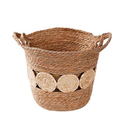 China Sustainable Hot Selling Natural Handmade Storage Basket Straw Storage Bin Seagrass Woven Basket With Handle for sale