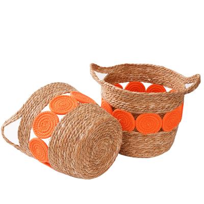 China Sustainable Handmade Straw Storage Bin Foldable Seagrass Woven Basket Materials Plant Plankton Woven Baskets With Handle for sale