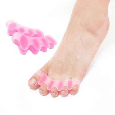 China Orthopedic Corrector Five-Hole Toe Separator Bunion Fast Pain Relief Hammer Toe Spreader Bunion Protect Silicone for sale