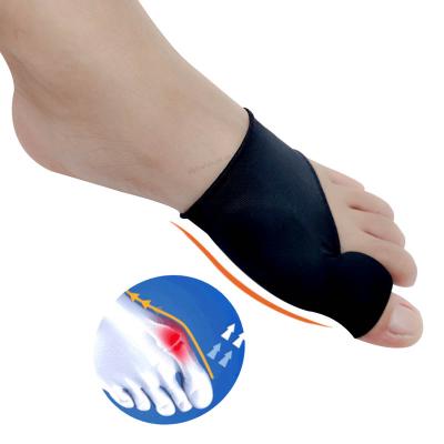 China Protect 2022 Professional Forefoot Newcomer Bunion Corrector Soft hallux valgus corrector For Relief Toe Pain for sale