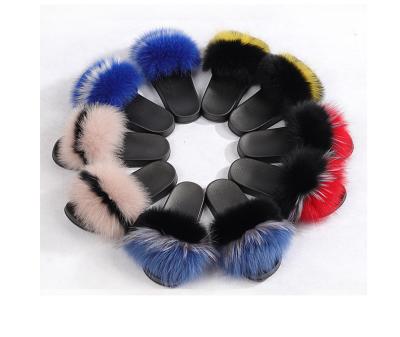 China Fast Shipping Fashion Trend Wholesale Price Real Fur Slippers Flush Soft Raccoon Fur Slipper Outdoor Slider Sandals Smudge Fur Slides For Women for sale