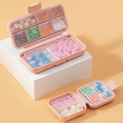 China 5/8 Compartments Plastic Viable Sealed Portable Pill Organizers Medicine Pill Box For Pills for sale