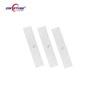 China Long Range UHF RFID Tag Textile UHF Waterproof / Waterproof Reading Flexible Laundry Tag for sale