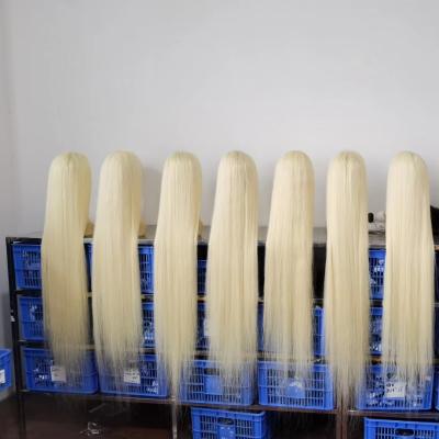 China Body Wave Wholesale Bundle 613 Blonde Deep Wave Full Lace Frontal Hair Glueless Wigs Blonde Front Lace Wig 4*4 13X4 Pre Plucked for sale