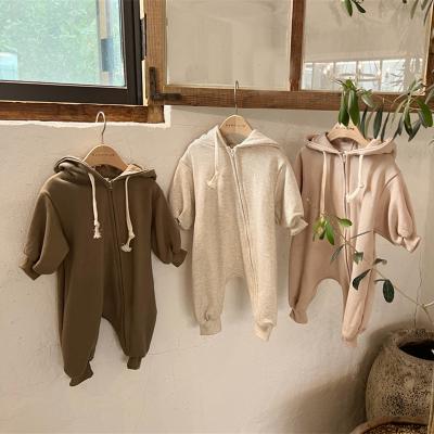 China Custom Organic Newborn Baby Cotton Hooded Romper Logo Zipper Baby Sweater Romper for sale