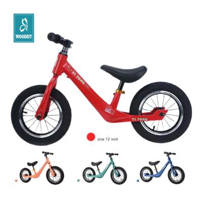 China Dropshipping Tricycle 12 Inch Magnesium Toddler Ride On Toys Mag Balance Bike Kids For Ages 2,3,4,5 Years Old for sale