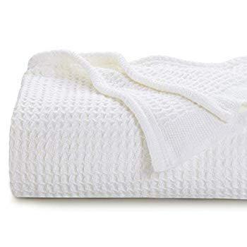 China OEM Good Quality Soft Cotton Hospital Thermal 100% Anti-pilling Blanket for sale