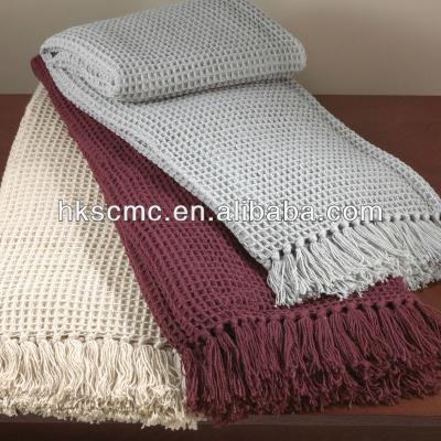 China PORTABLE Alpin Waffle Weave Throw Red Cotton Blanket for sale