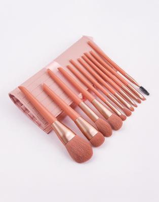 China Professionals New Design Makeup Brush 2022 Smudge Brush Set Pink Wooden Hand Hair Brush Head Nylon Makeup Brush Kits Set In Stock for sale