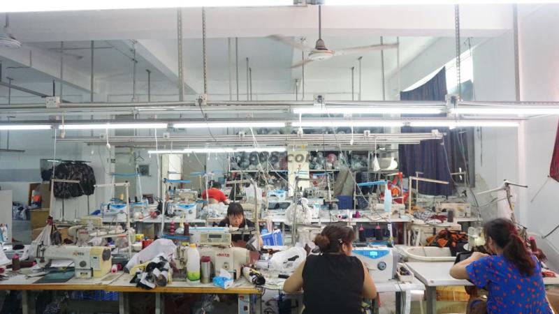 Verified China supplier - Guangzhou Ouyue Clothing Co., Ltd.