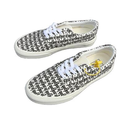 China 2021 fashion trend hot sale unisex casual shoes dread of god letter cut full low canvas panel printing shoes for sale