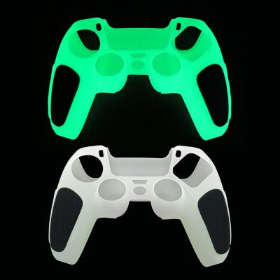 China Luminous Silicone Protective Cover for PS5 Dualsense Controller Anti-Slip for sale