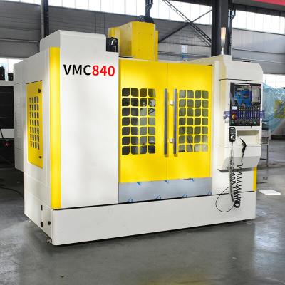 China Centro fazendo à máquina vertical VMC840 de máquina de trituração do CNC de 5 linhas centrais à venda