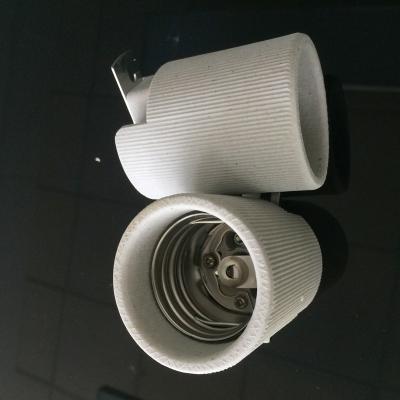 China Screw E40 Ceramic Socket E40 Porcelain Lamp Holder for sale