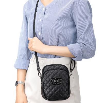 China 2021 New Three-Layer Messenger Bag Leather Bag Fashion Large Capacity One-Shoulder Running Small Waist Bag Female Messenger Bag for sale