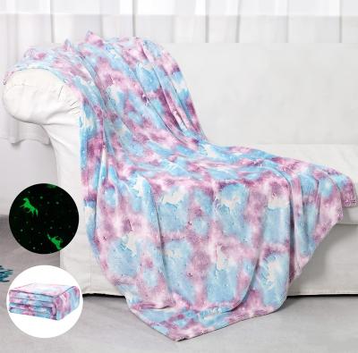 China PORTABLE 100% Polyester Wholesale Throw Fluorescent Glow in the Dark Soft Unicorn Fleece Flannel Sofa Cover Luminous Blankets for sale