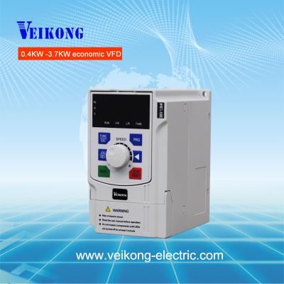 China Textile Veikong Input 220V 0.75KW Single Phase Variable Speed ​​Drive 50/60Hz Stability VFD AC Single Phase Drives Frequency Inverter for sale