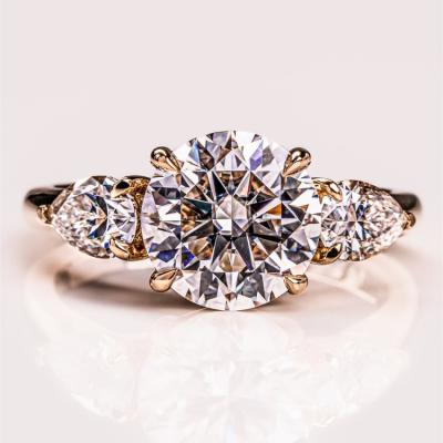 China Fashion Jewelry 2 Stones Women 14K 18K Gold Moissanite Romantic Ring 3 Stones Ring for sale