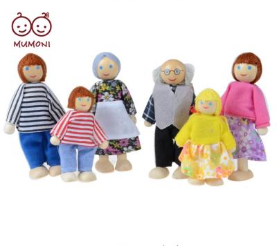 China Educational Pretend Toy/Dolls Accessories 2021 Mini Doll Set Most Popular Cute Pretend Play Figures Movable Joints Dollhouse Family Wooden Dolls for sale