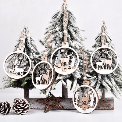 China Fashionable Christmas Series Drapes Elk Pendants Christmas Decorations for sale