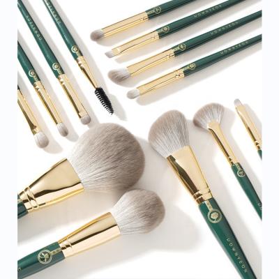 China Private Label Long Lasting Foundation Makeup Cosmetic Green Luxury Set Brush for sale