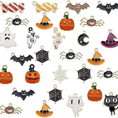 China Cute Sc Pattern New Candy Pumpkin Ghost Spider Bat DIY Pendant Decorate All Kinds Of Halloween Charms for sale