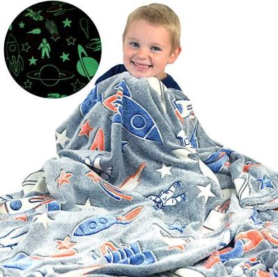 China Soft Disposable All Seasons Custom Design Blanket 40x40inch Glowing In Dark For Boy And Girl for sale